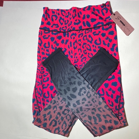 Noire Blanc Leggings - Picture 9 of 14